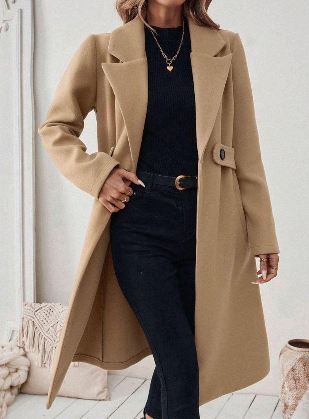 Hannah | Manteau en laine pour femmes avec col à revers et poches à rabat, coupe longue