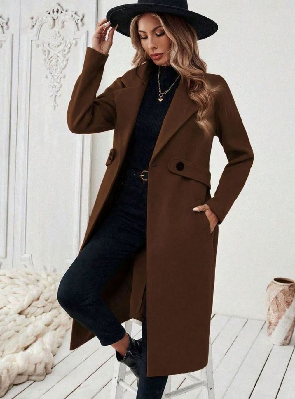 Hannah | Manteau en laine pour femmes avec col à revers et poches à rabat, coupe longue