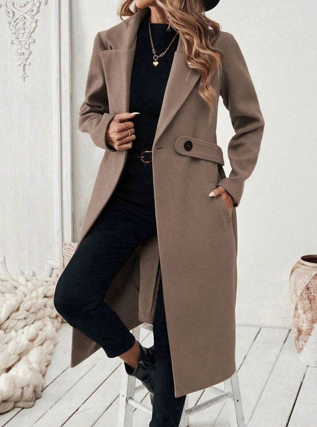 Hannah | Manteau en laine pour femmes avec col à revers et poches à rabat, coupe longue