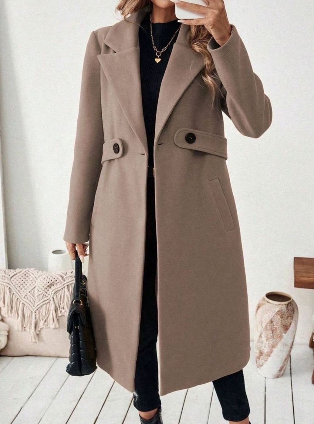 Hannah | Manteau en laine pour femmes avec col à revers et poches à rabat, coupe longue