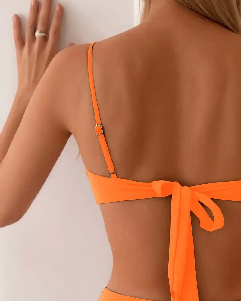 Luisa | Ensemble de bikini deux pièces bandeau pour femmes avec accents métalliques