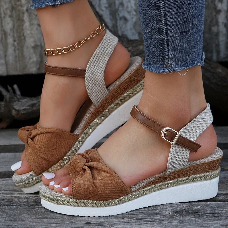Sandales Plateforme À Design Compensé Avec Bride De Cheville Pour Femmes | Idéal Pour Saison Estivale Et Sorties Décontractées