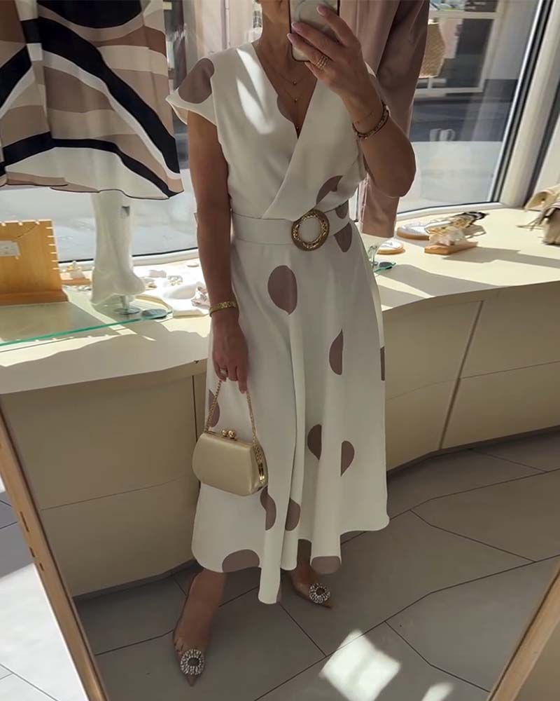 Robe Cintrée à Pois avec Décolleté en V