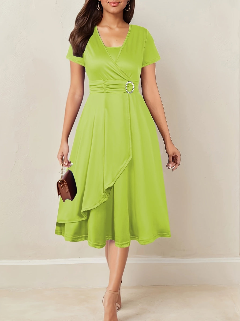 Hilda™ - Robe de soirée élégante avec décolleté en V orné de strass