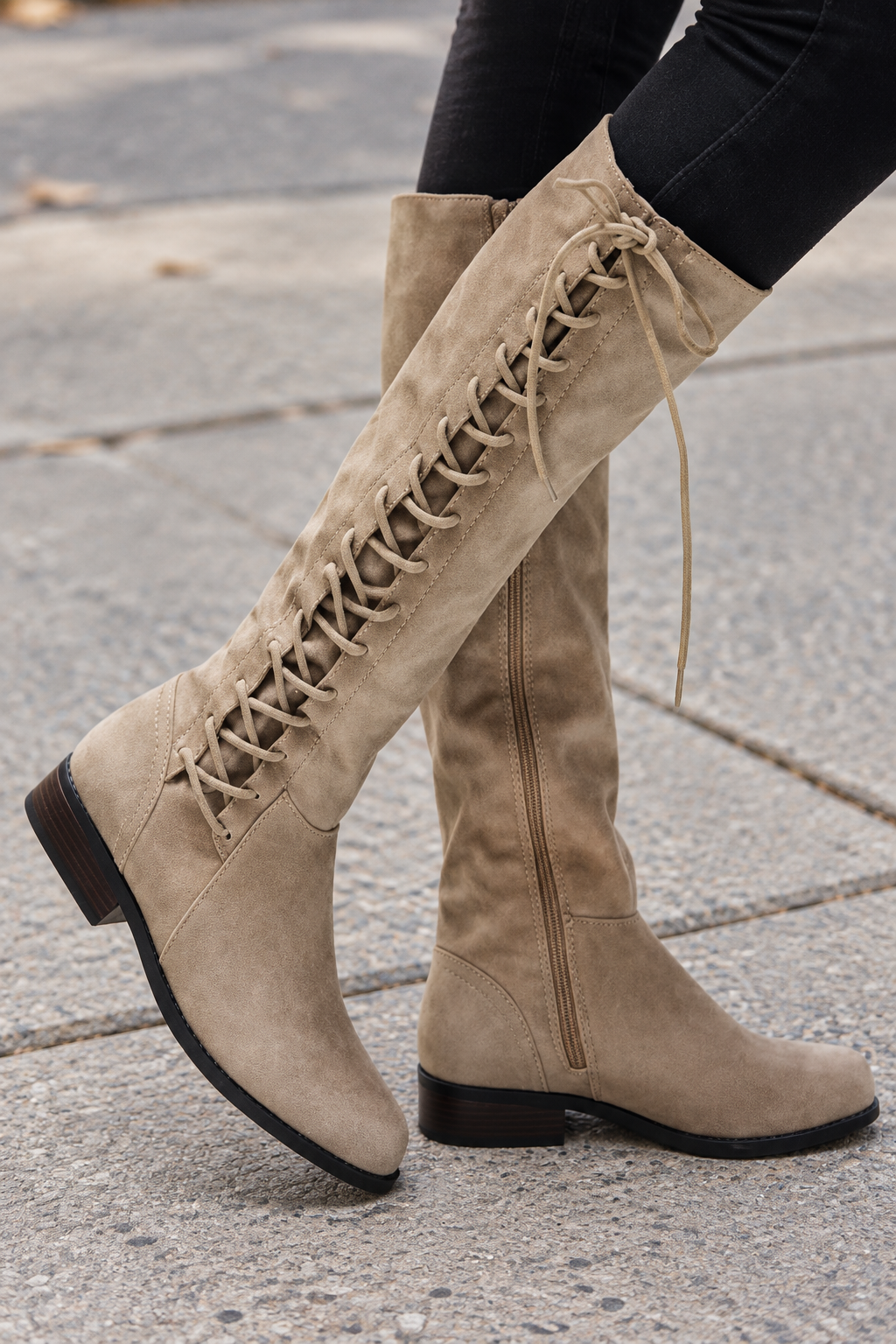 Bottes Montantes à Lacets