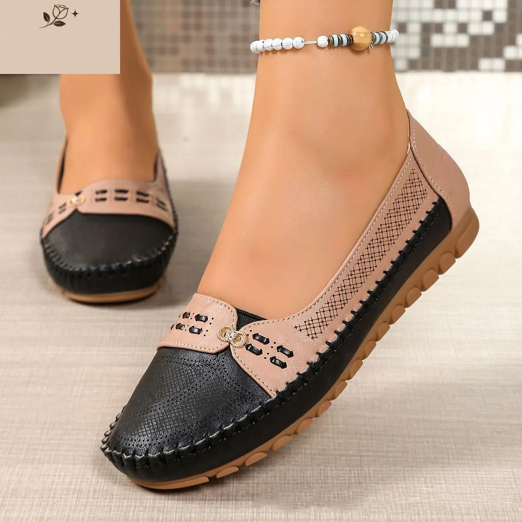 Zasreen | Chaussures en cuir orthopédiques pour femmes avec découpes aérées