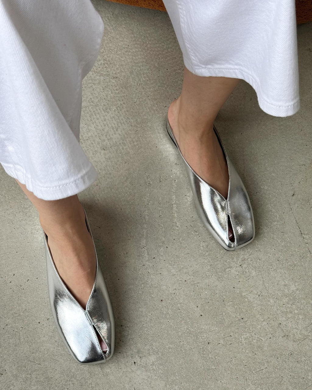 Jemeline | Sandales modernes pour femmes en look métallique