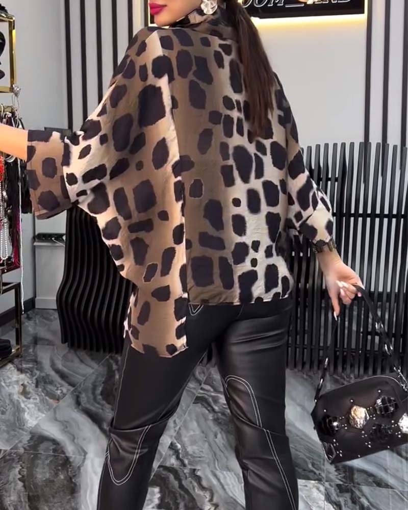 Blouse imprimée léopard à col
