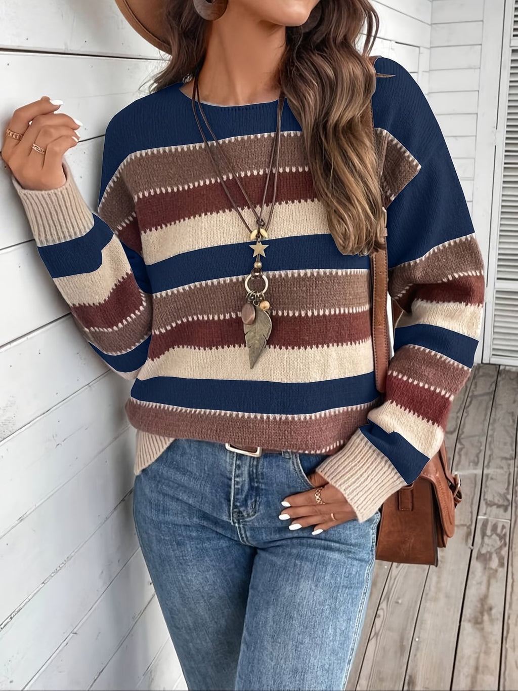 Pull femme rayé en maille à col rond