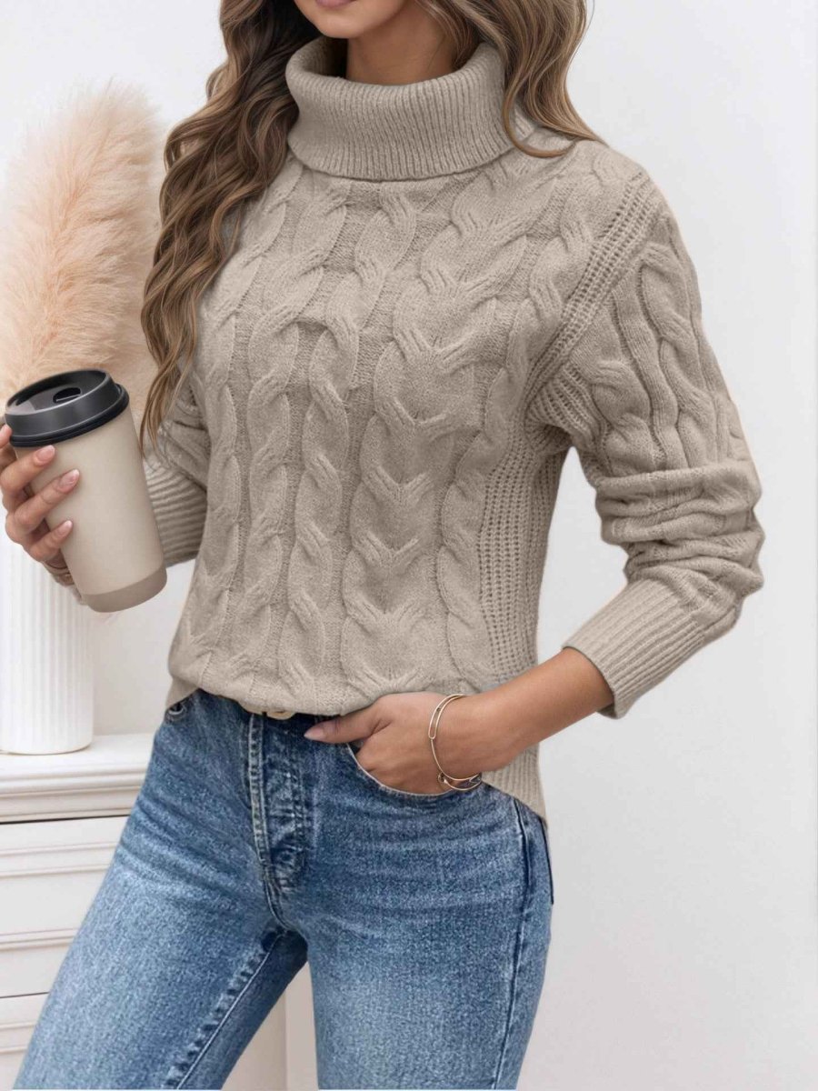 Pull femme avec col roulé et manches longues