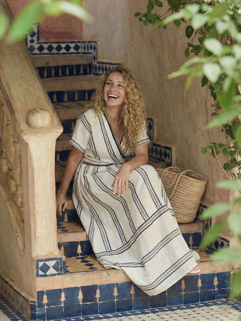 Francesca | Robe Midi Enveloppante Rayée à Décolleté en V pour Femmes