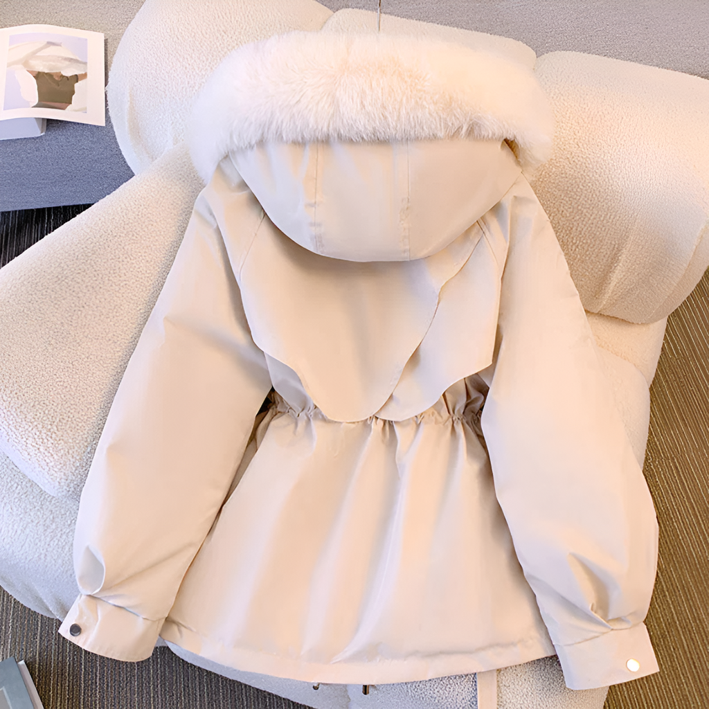 Victoria - Manteau d'Hiver Élégant en Fourrure Synthétique avec Capuche