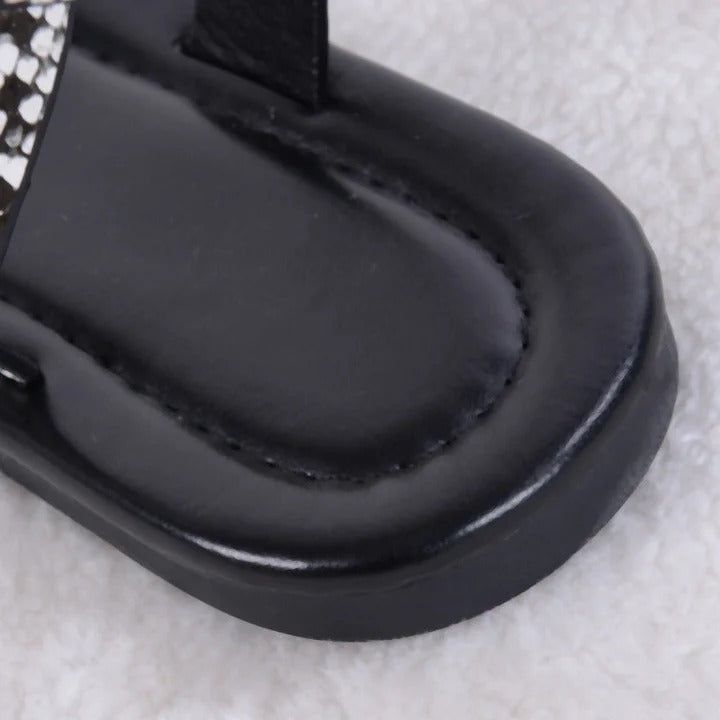 Sandales Plates Gladiateur À Motif Animal Avec Bride Boucle Pour Femmes | Idéal Pour Les Occasions Estivales