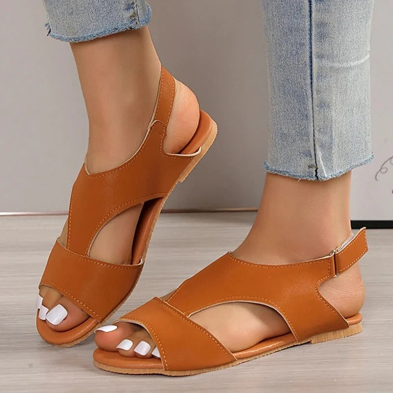 Sandales Plates À Enfiler Avec Design Ouvert Pour Femmes | Idéal Pour Les Occasions Estivales