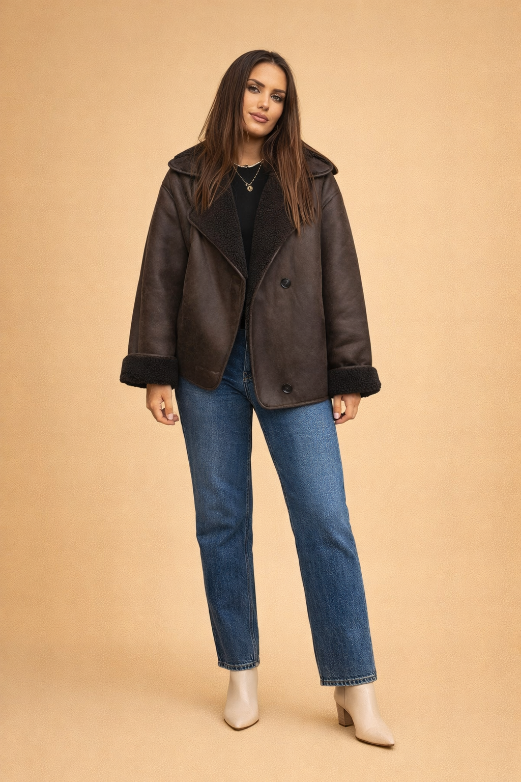 Veste en Fleece Courte pour Femmes avec Grand Col - Texture Polaire Douce