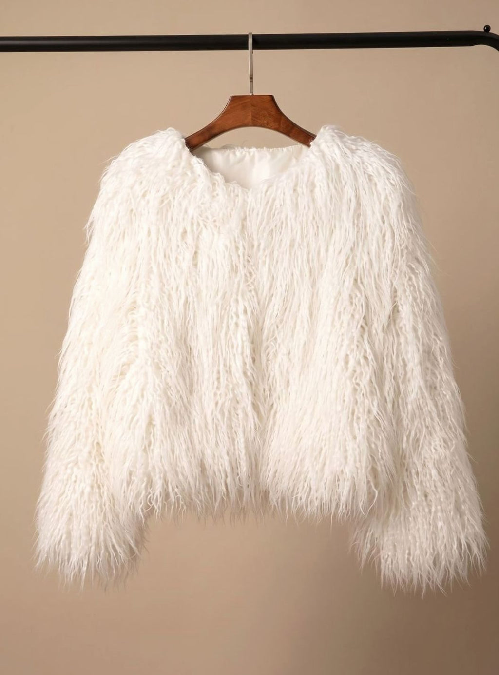 Mia | Manteau en fausse fourrure pour femmes Veste courte pelucheuse Manteau d'hiver
