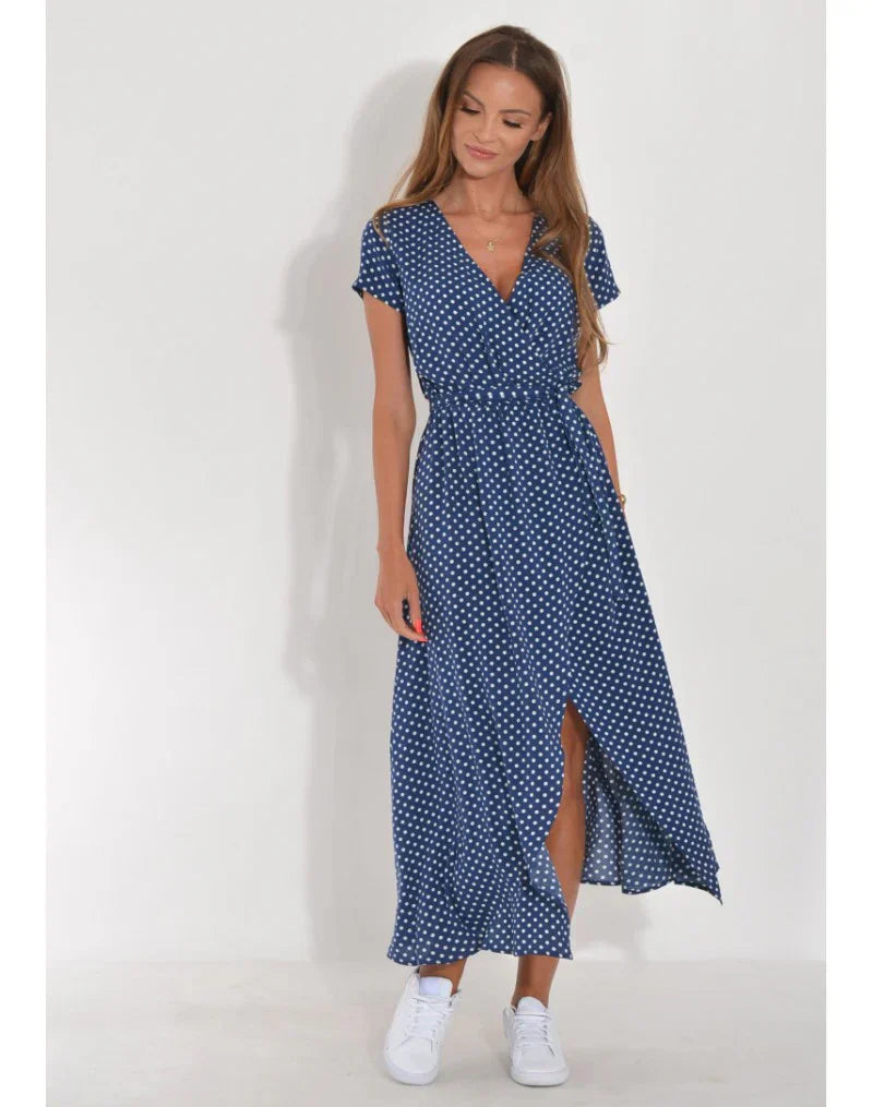 Suzanne – Robe élégante avec décolleté en V