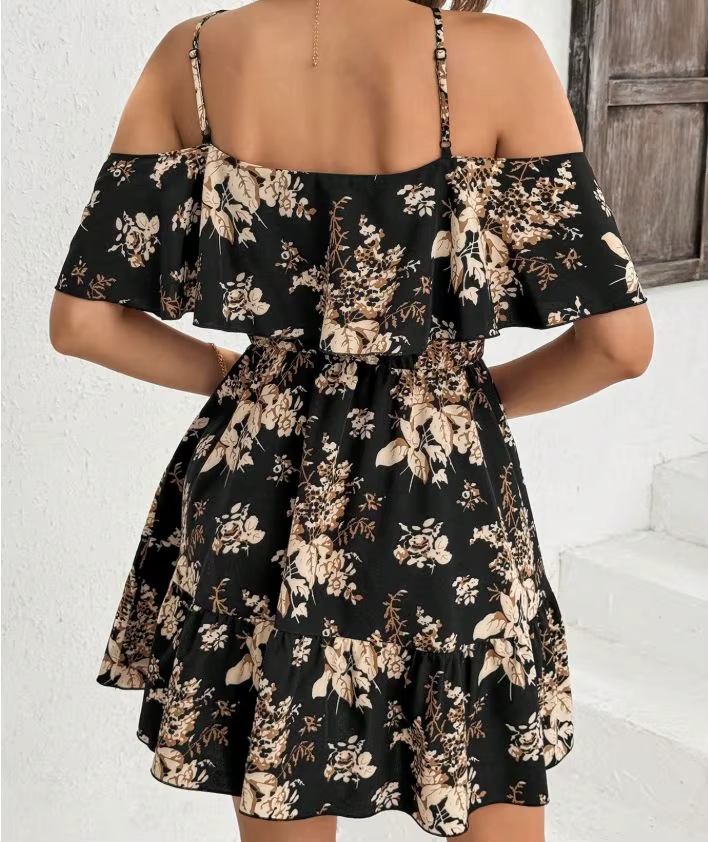 Abigaile | Robe Mince Féminine avec Bretelles Spaghetti