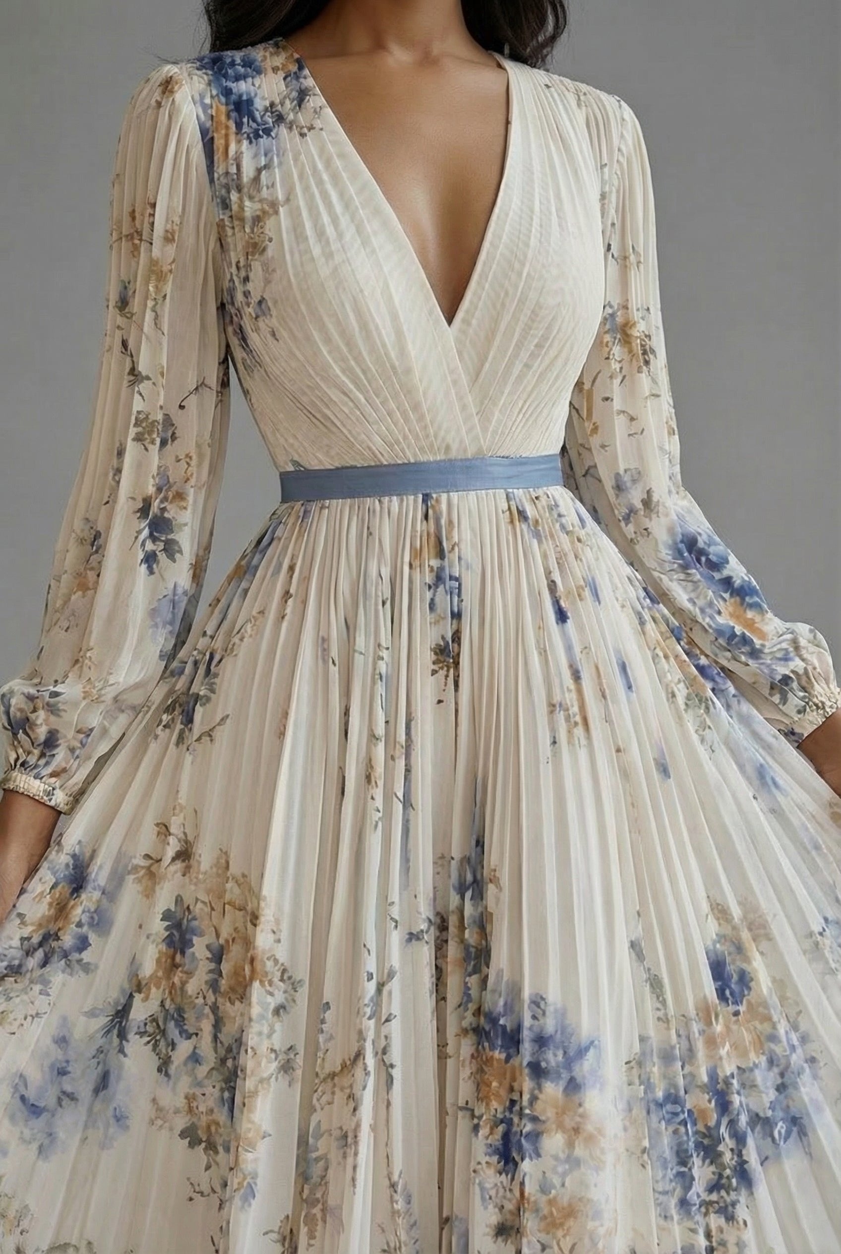 Evelyn | Robe Maxi Décolleté en V Manches Longues Plissée Imprimé Floral