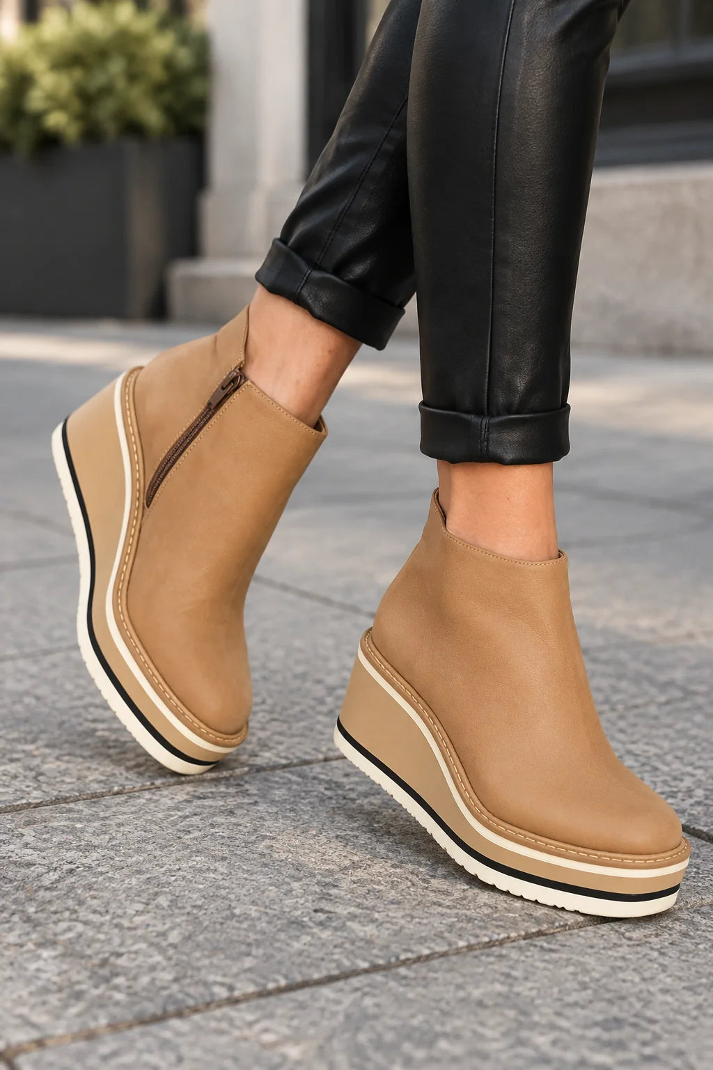Bottines à Talon Wedge Ajustées