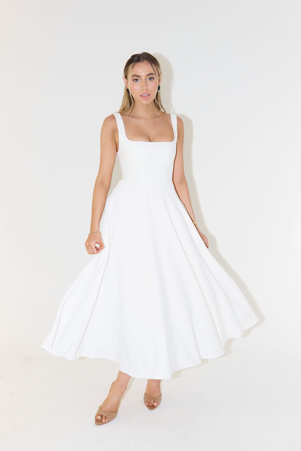 Pénélope | Robe Midi Décolleté Carré A-Ligne Sans Manches