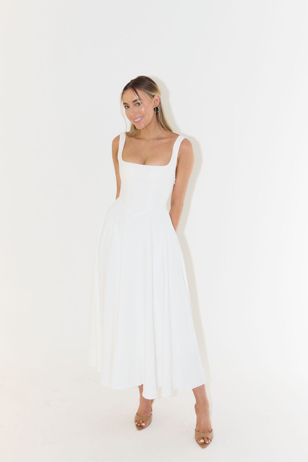 Pénélope | Robe Midi Décolleté Carré A-Ligne Sans Manches
