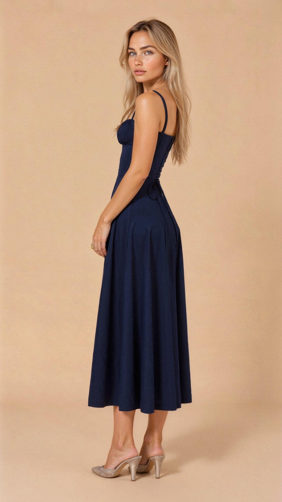 Margaret | Robe midi à corsage pour femmes avec fente latérale