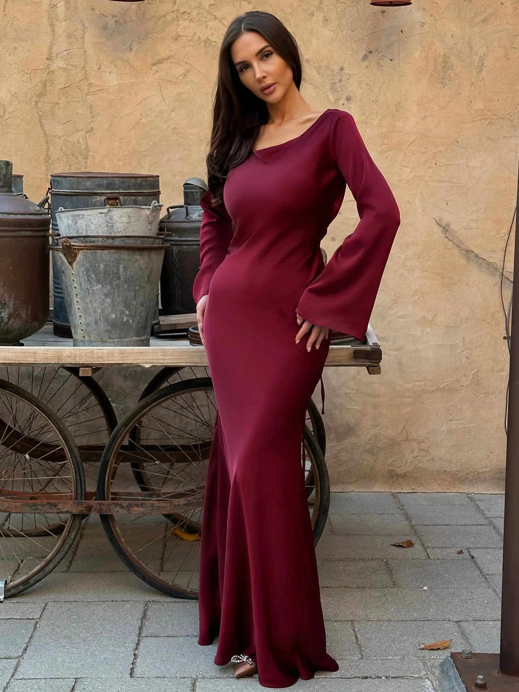Ophelia | Robe Maxi Ajustée à Manches Longues pour Femmes