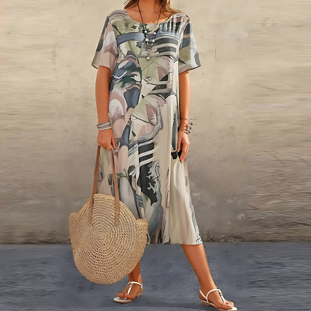 Luna | Robe Maxi Grande Taille à Manches Courtes Imprimé Abstrait Décontractée