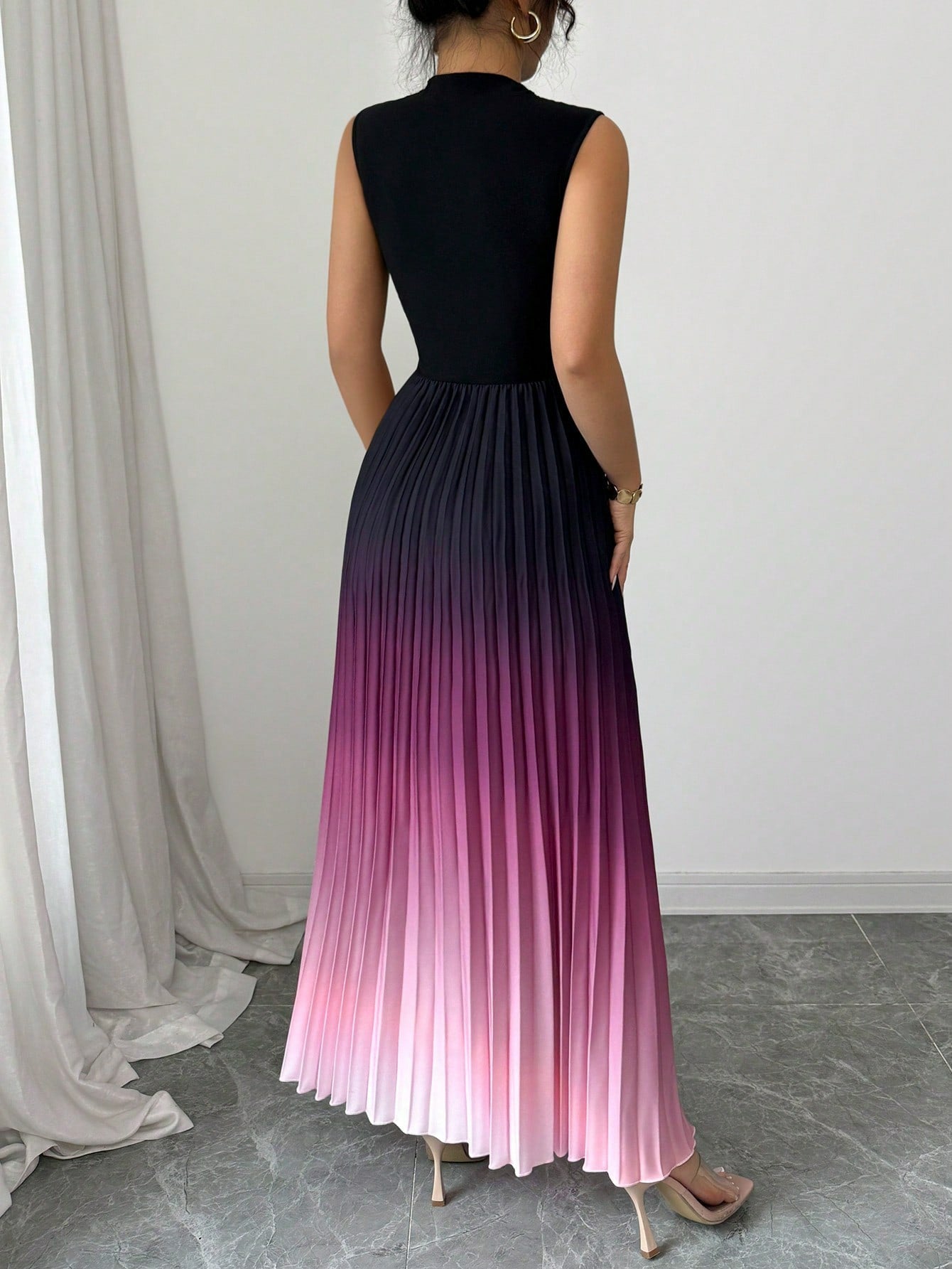 Flenna | Robe maxi plissée avec dégradé ombré