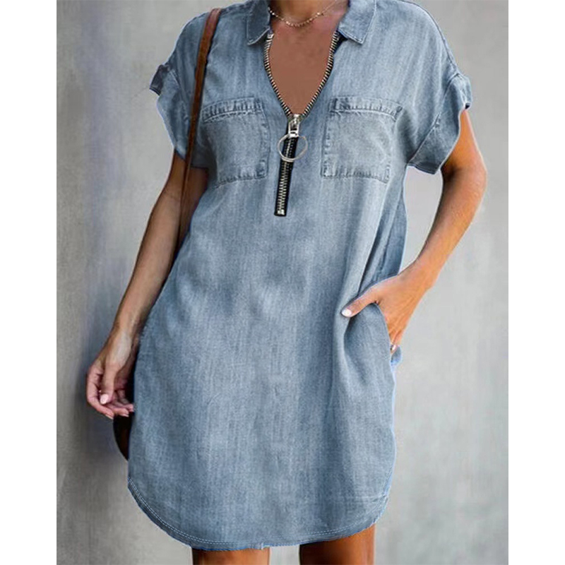 Sarevia | Robe en denim à manches courtes avec fermeture éclair frontale