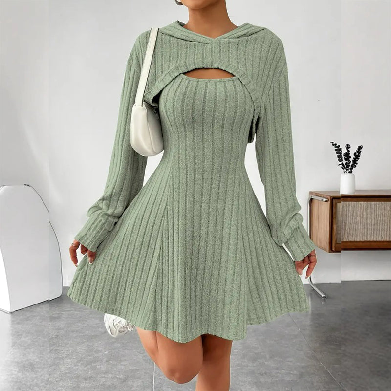 Larenia | Ensemble de robe en tricot côtelé avec hoodie court