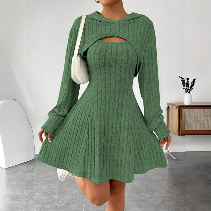 Larenia | Ensemble de robe en tricot côtelé avec hoodie court