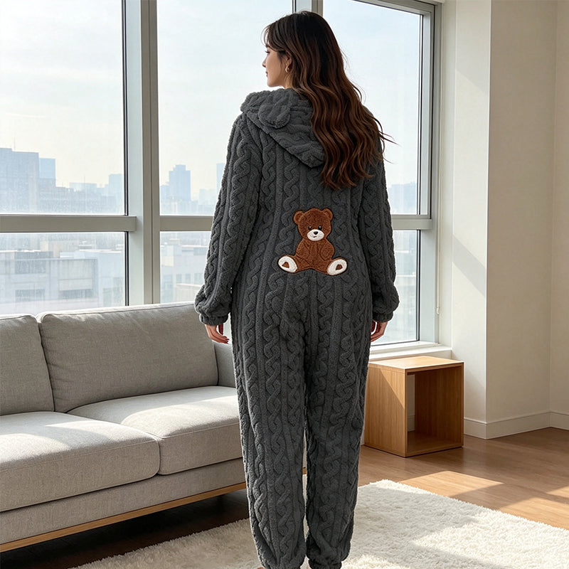 Beralina | Combinaison en peluche pour femmes avec capuche en forme d'ours