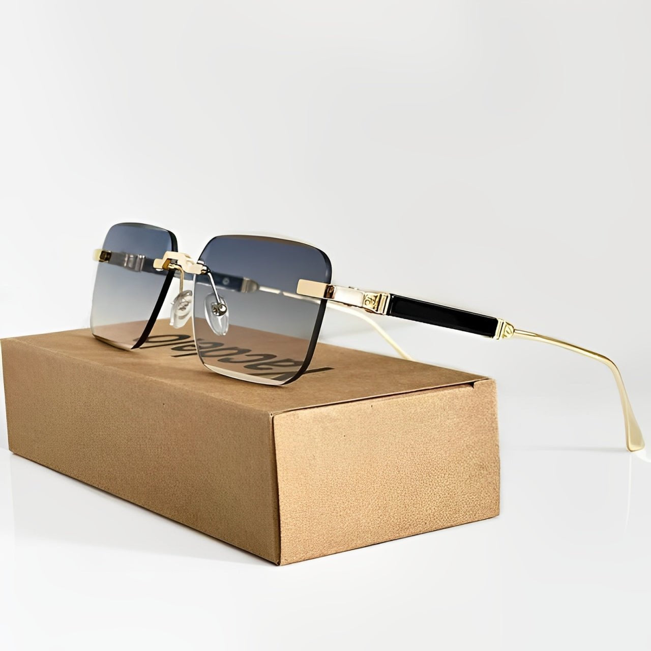 Mia | Lunettes de soleil rétro carrées en cadre titane doré dégradé UV400