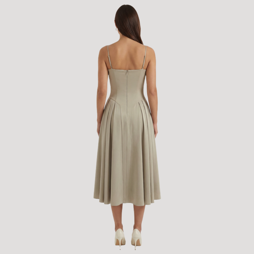 Thessaly | Robe Midi à Encolure Coeur pour Femmes