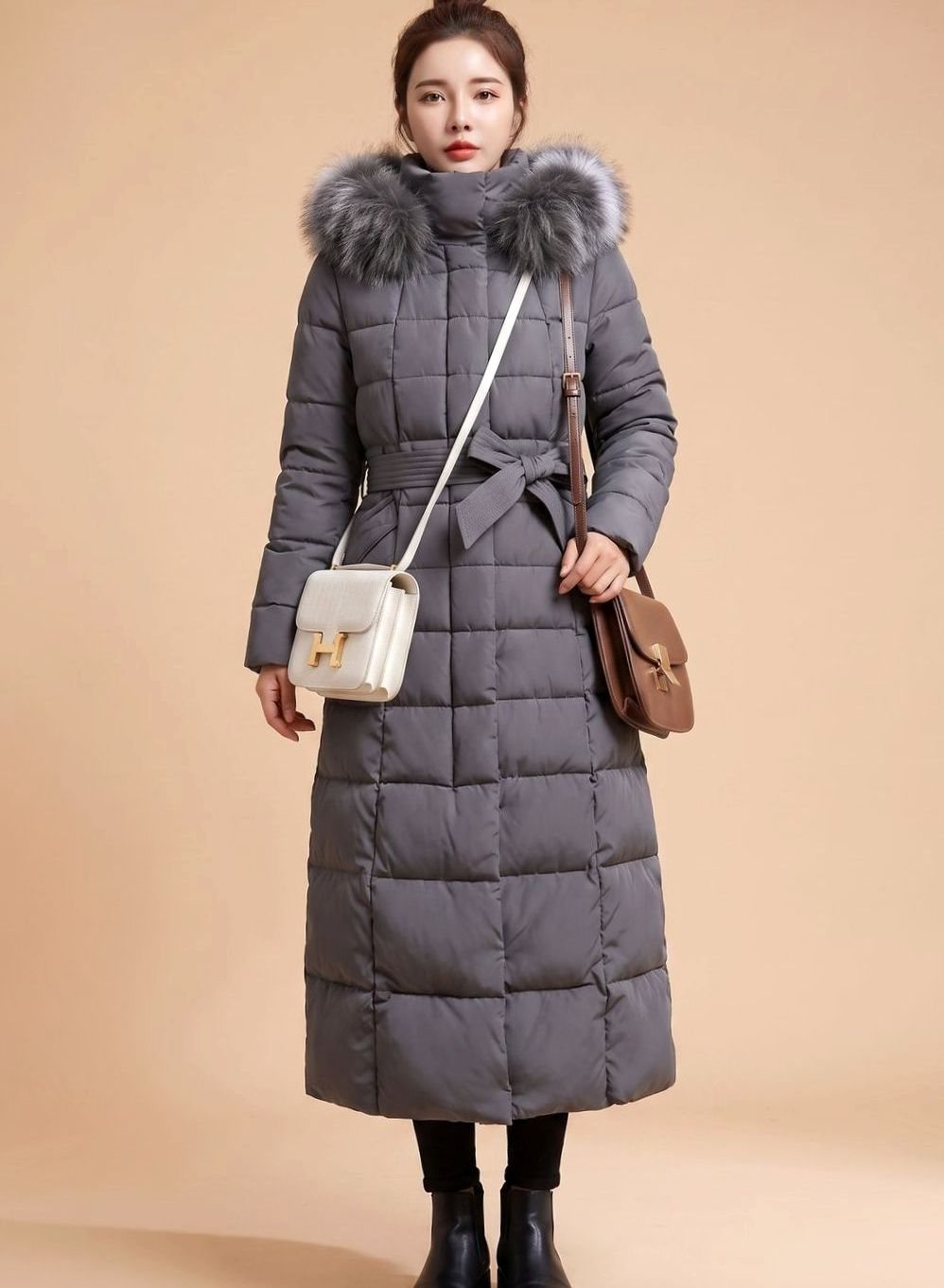 Emilia | Manteau d'hiver femme long matelassé avec capuche et bordure en fausse fourrure