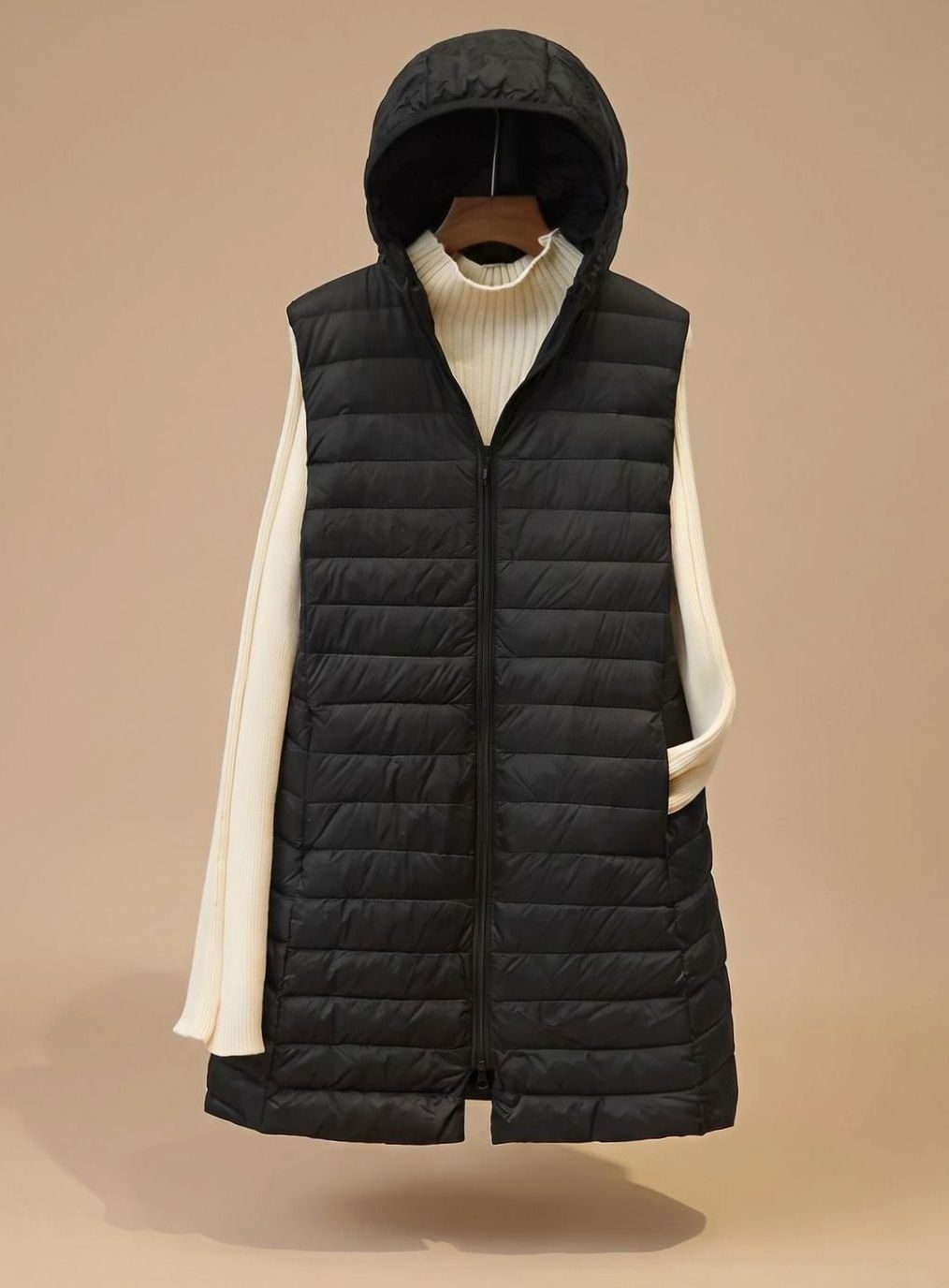 Emilia | Manteau d'hiver femme long sans manches avec capuche