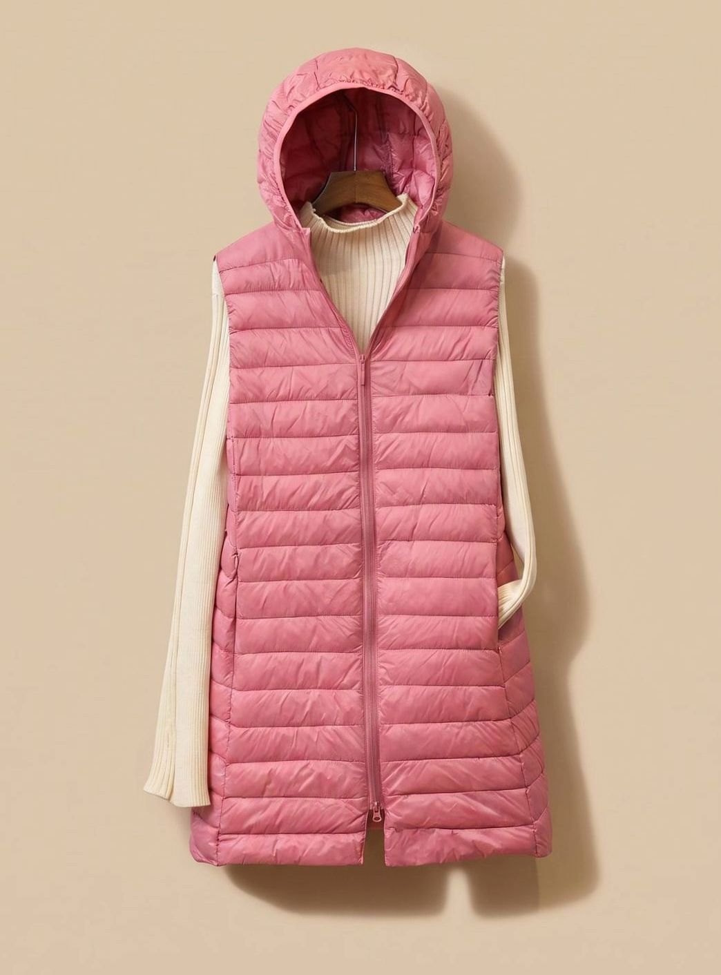 Emilia | Manteau d'hiver femme long sans manches avec capuche