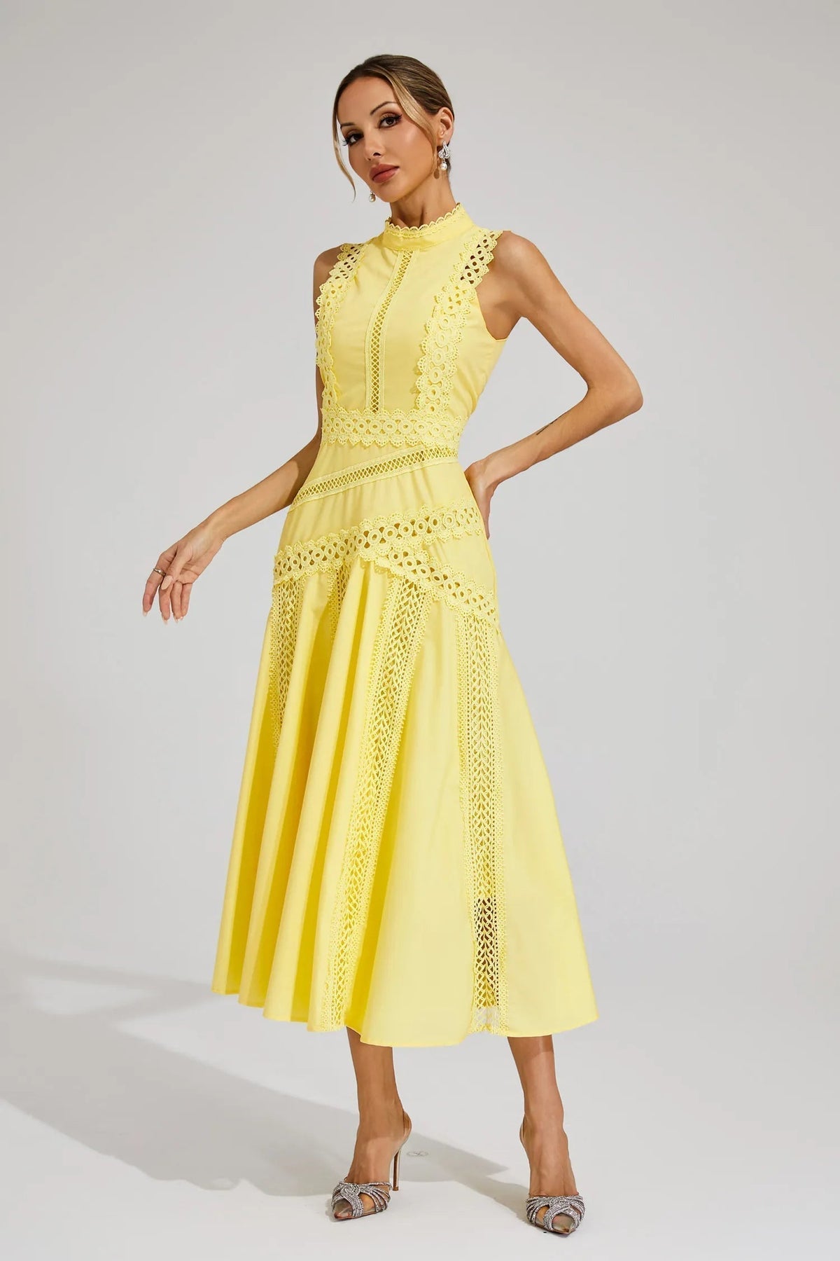 Robe Midi pour Invitées de Mariage | Sans Manches en Dentelle