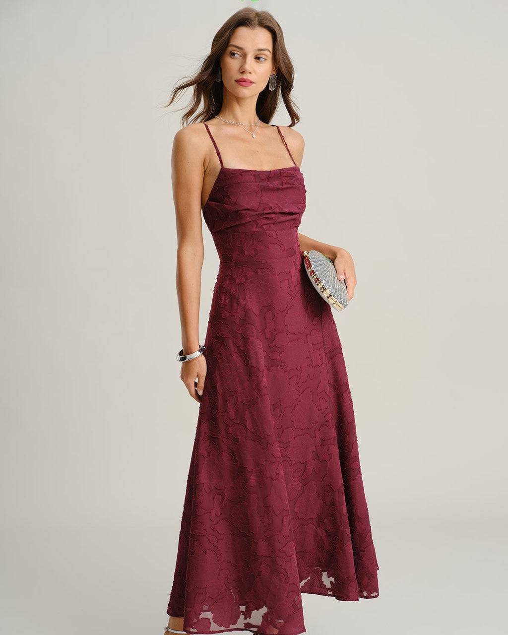 Rosevelle | Robe maxi en jacquard pour femmes avec fines bretelles