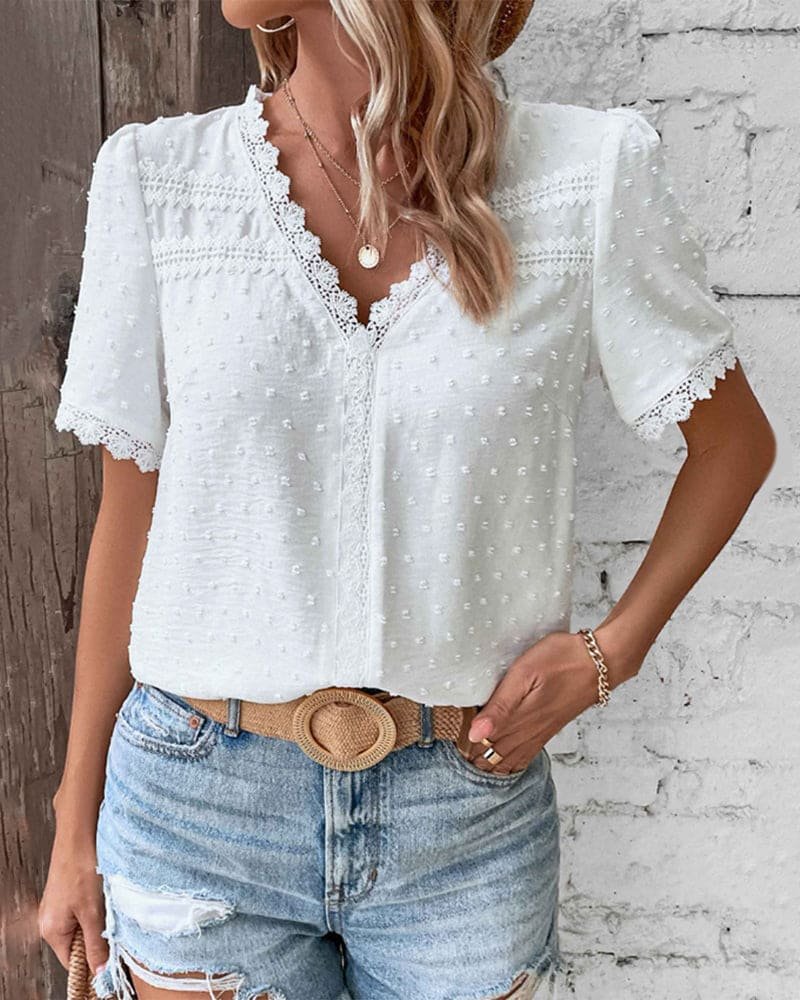 Eleanor | Blouse en dentelle à pois suisses pour femmes, coupe bohème, décolleté en V