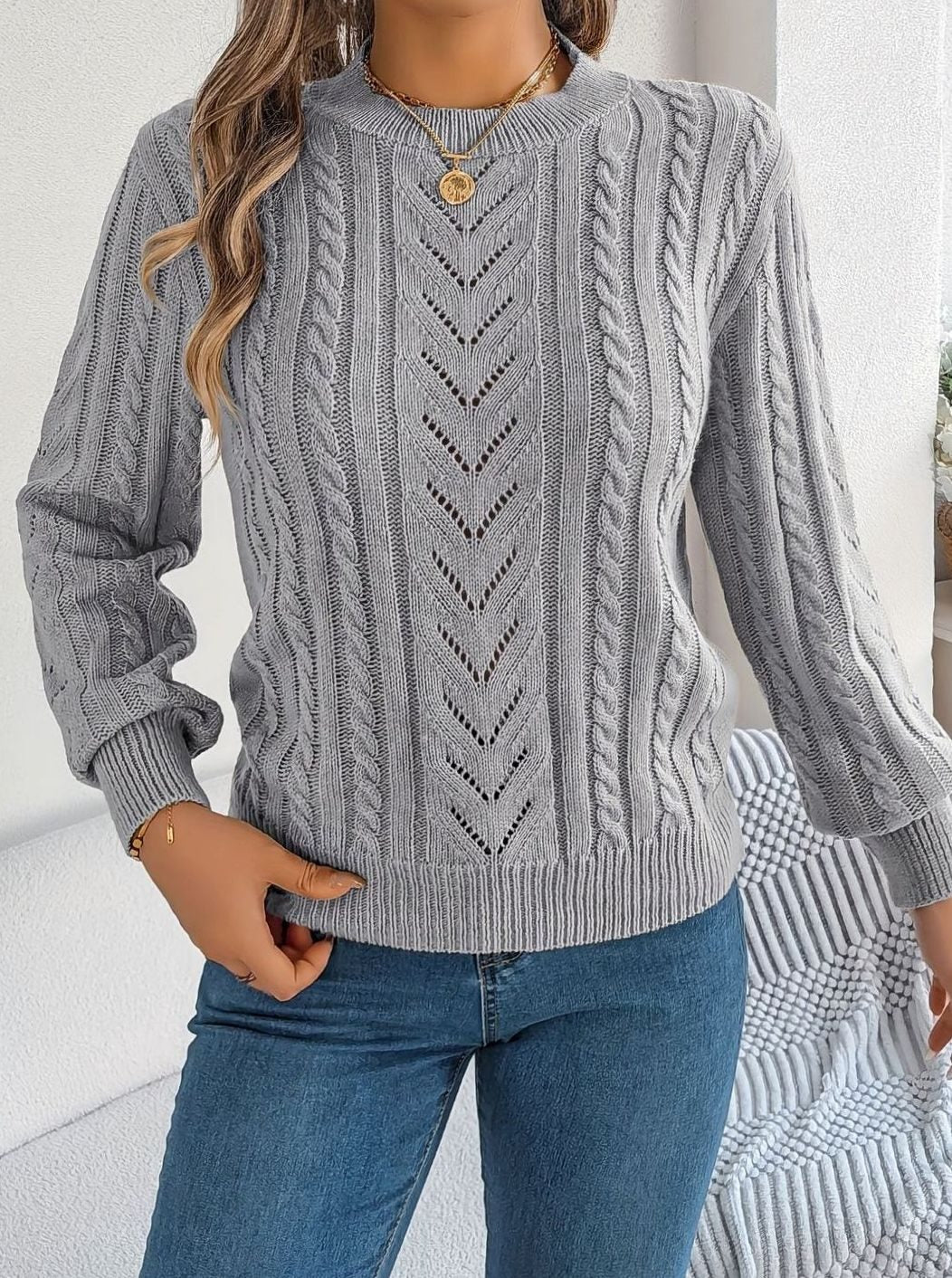 Mia | Pull Relaxed à Col Rond en Tricot Cable