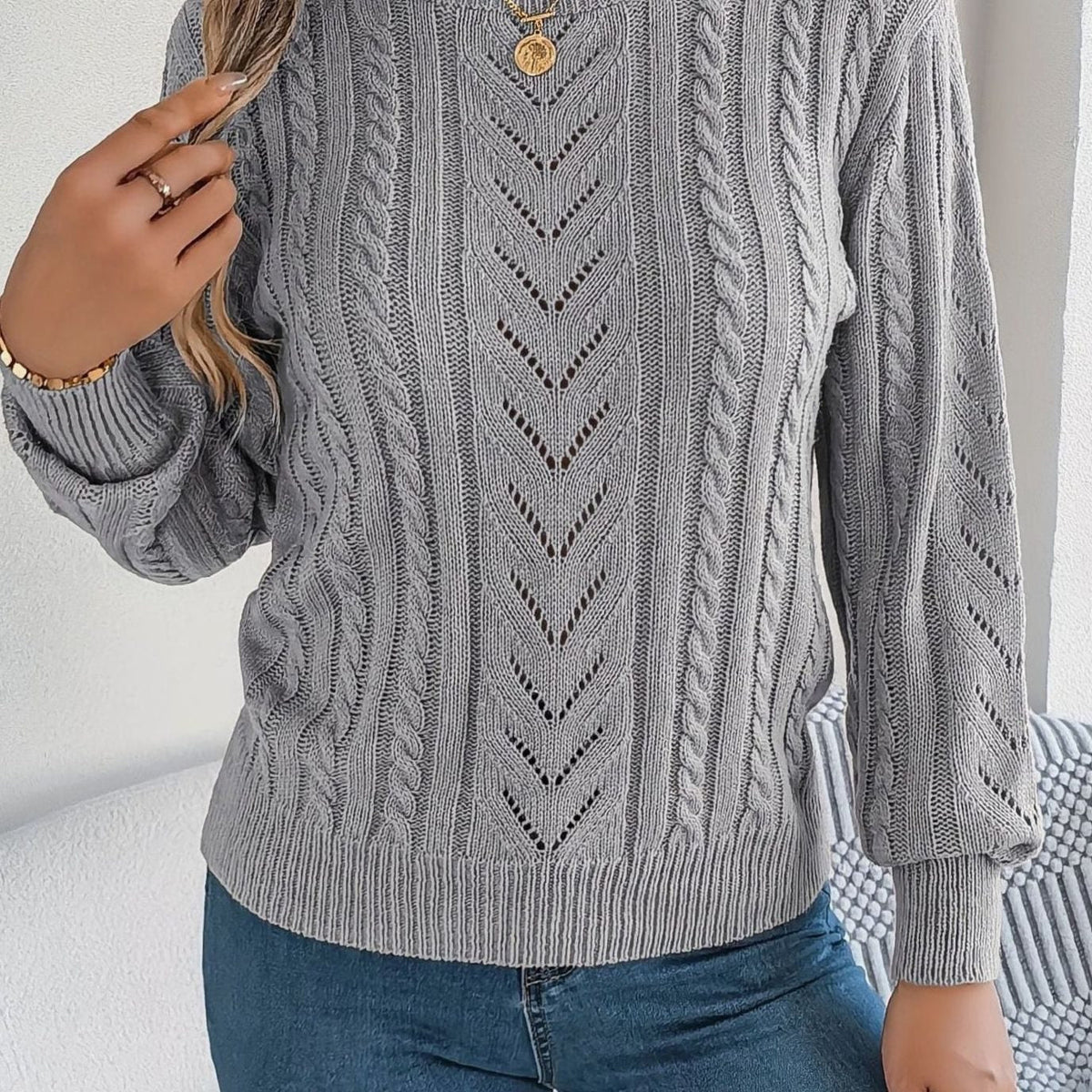 Mia | Pull Relaxed à Col Rond en Tricot Cable