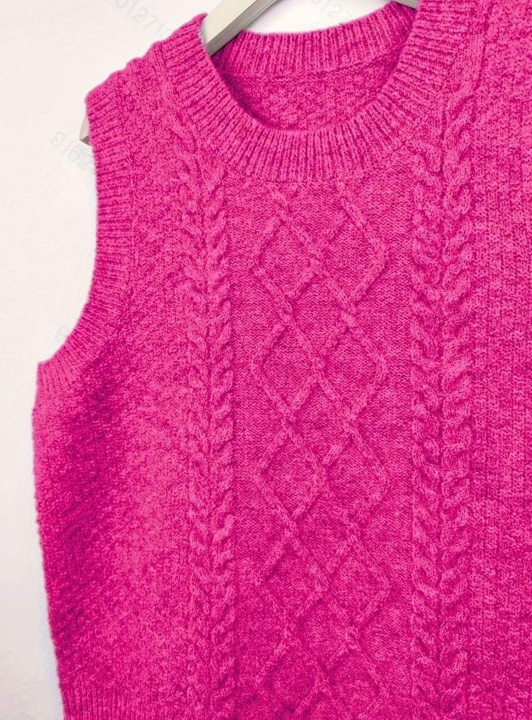 Pénélope | Gilet sans manches en tricot à torsades pour femmes, col rond