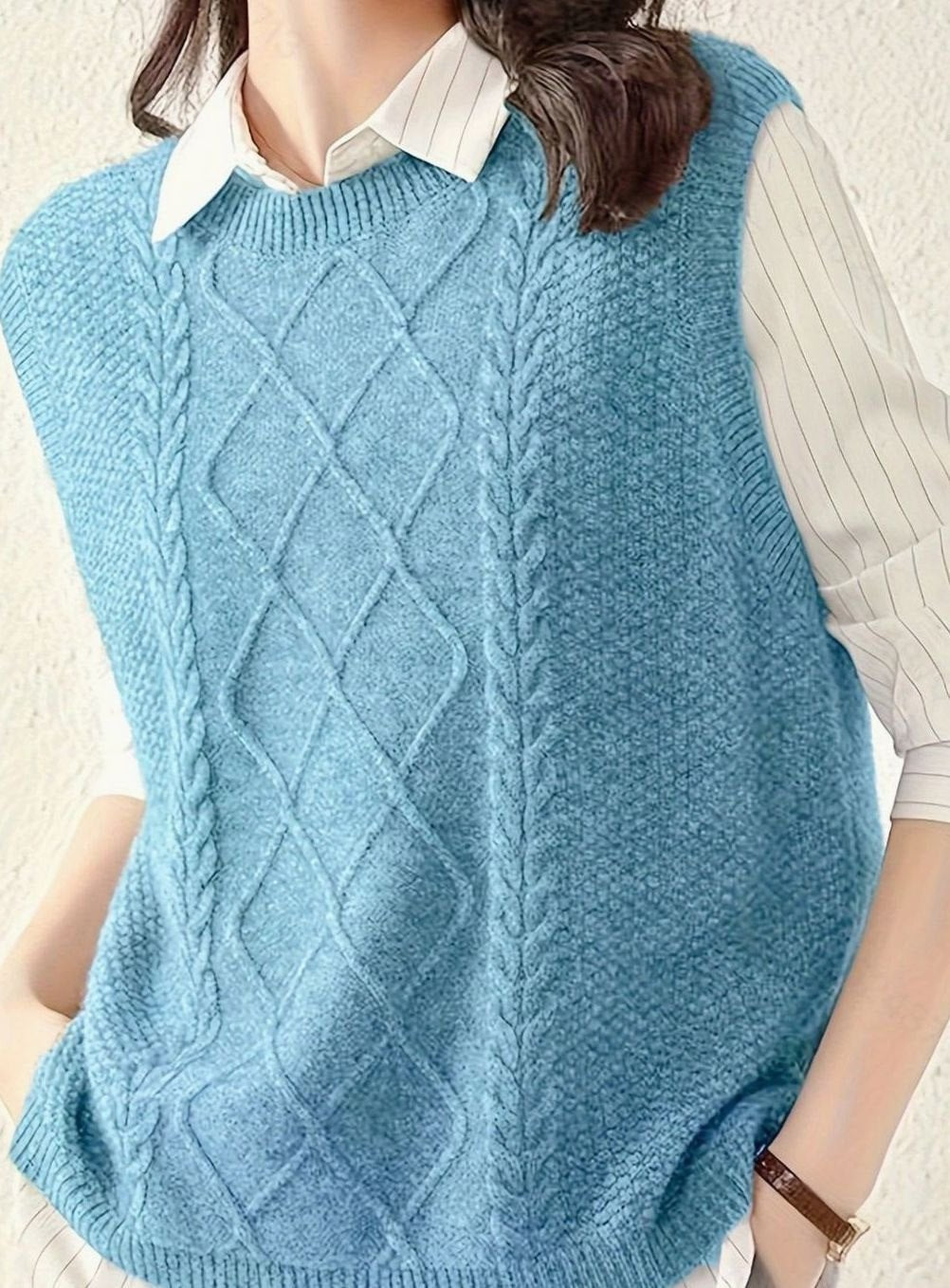 Pénélope | Gilet sans manches en tricot à torsades pour femmes, col rond