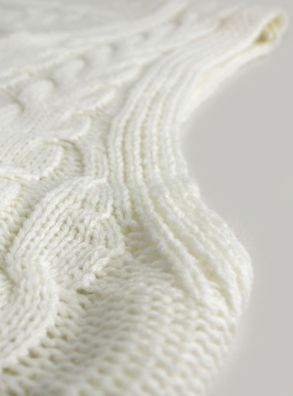 Camila | Gilet en maille torsadée pour femmes, décolleté en V, coupe décontractée