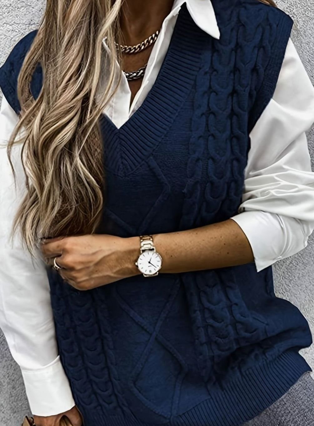 Camila | Gilet en maille torsadée pour femmes, décolleté en V, coupe décontractée