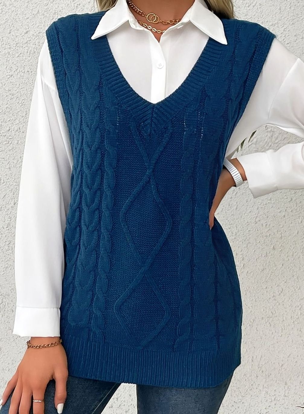 Camila | Gilet en maille torsadée pour femmes, décolleté en V, coupe décontractée