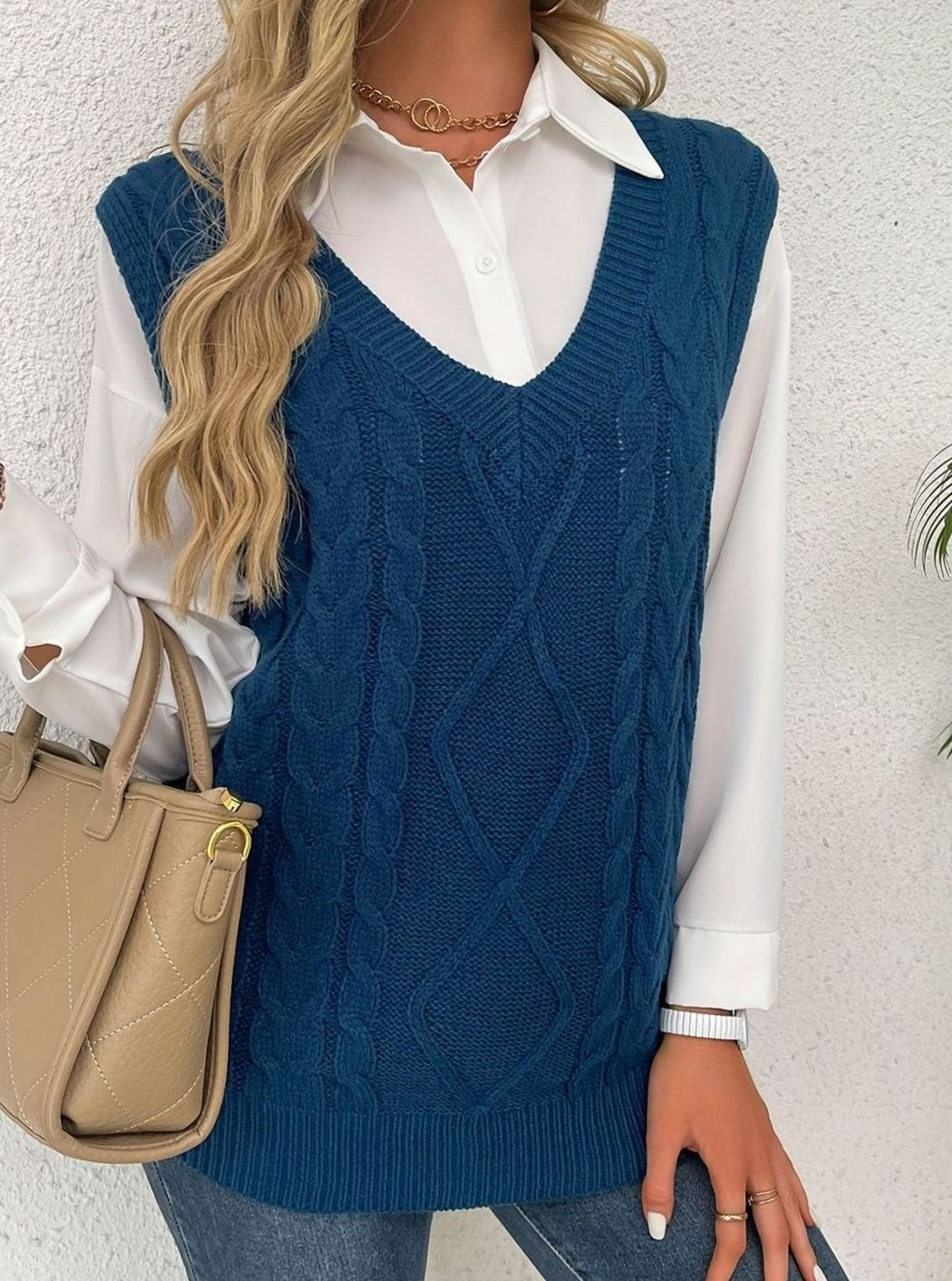 Camila | Gilet en maille torsadée pour femmes, décolleté en V, coupe décontractée